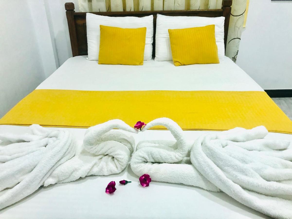 نيجومبو Freedom Inn المظهر الخارجي الصورة